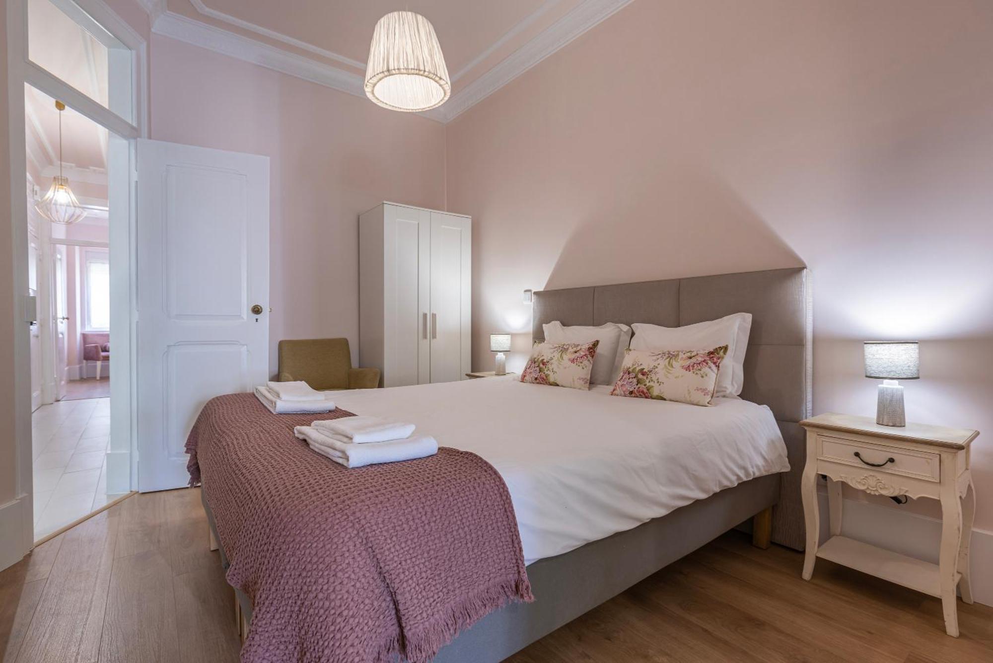 Apartamento Moderno Com Terraco Lisbona Esterno foto