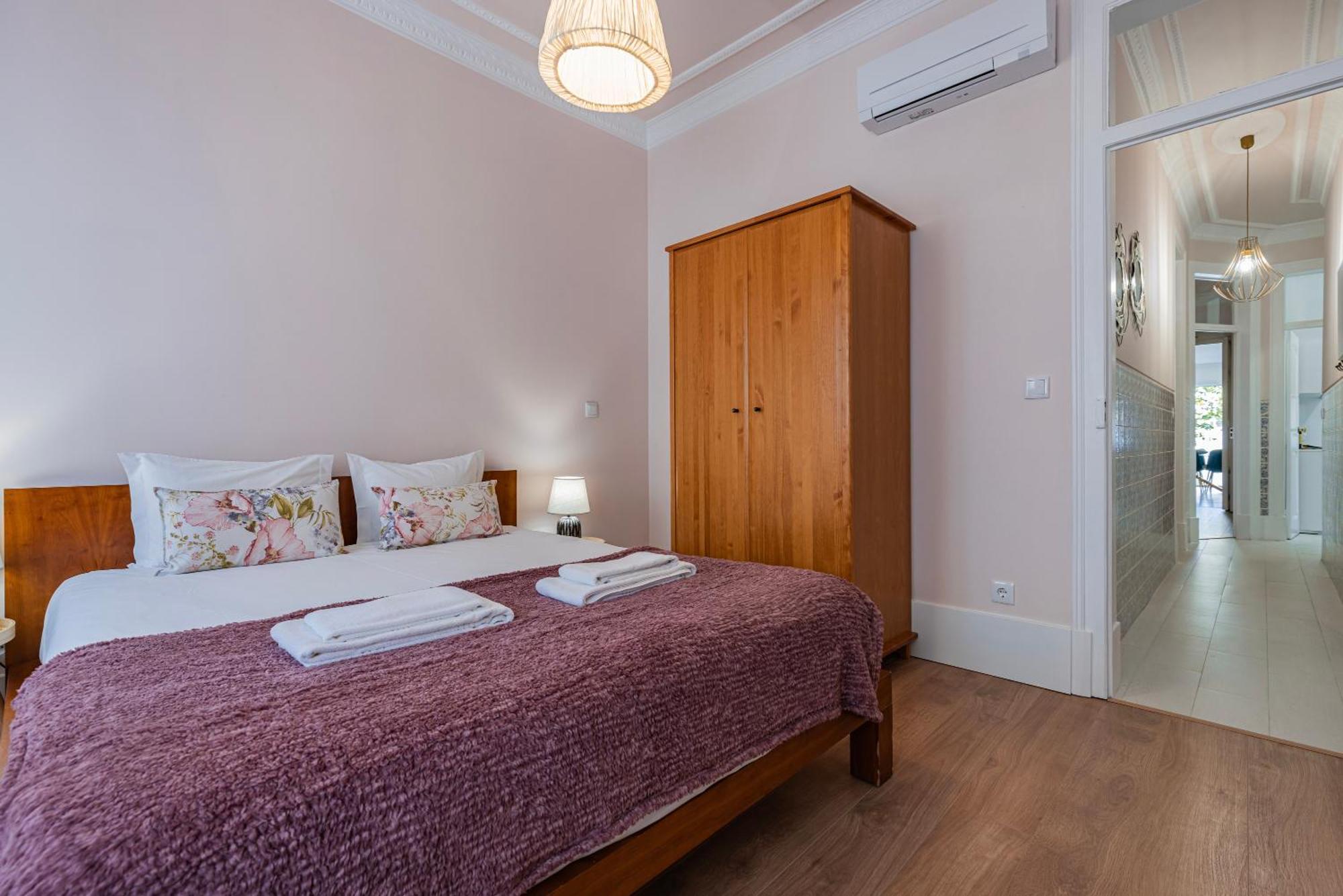 Apartamento Moderno Com Terraco Lisbona Esterno foto